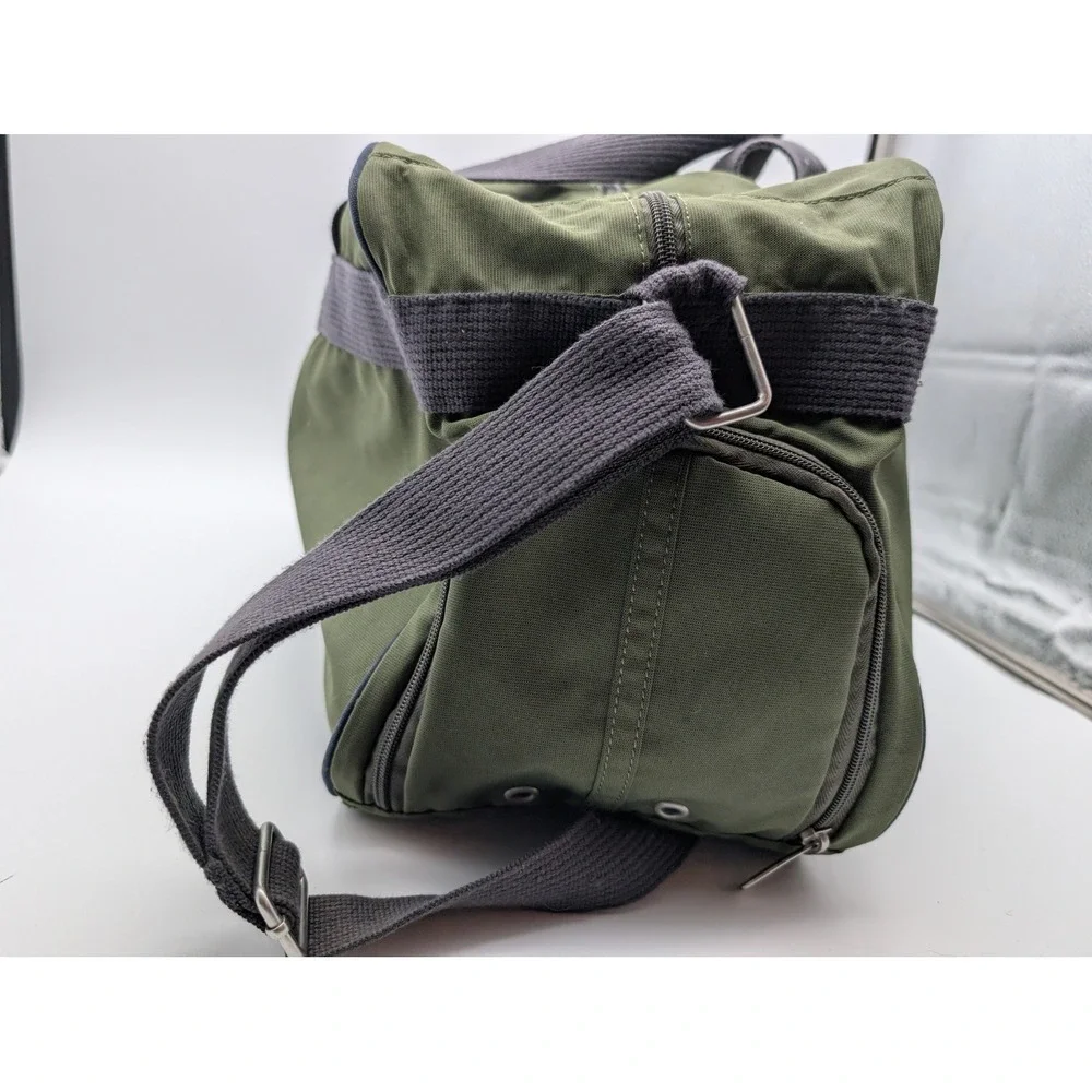 Nike Duffel Bag Olive Green Grey Gym Travel Bag BA1993-343 Large Swoosh Logo